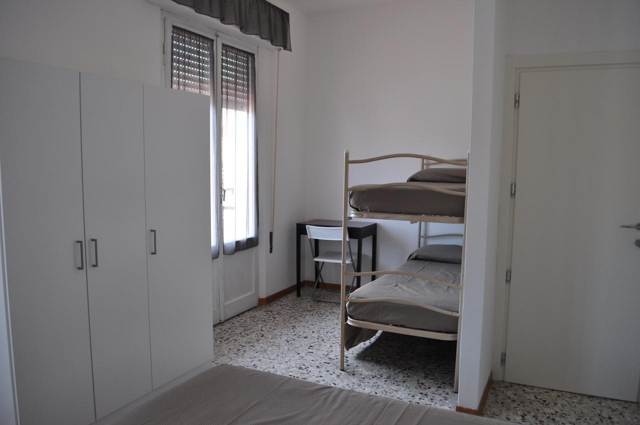 Hotel Urano Cattolica Bagian luar foto